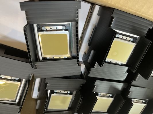 Impressora DTF XP600/I3200 Cabeça de impressão original para tintas UV e à base de água Alta velocidade de impressão